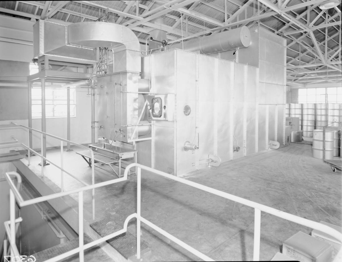 Rogers milk spray - drying equipment, Pauls, Montague Road, South Brisbane, November 1955