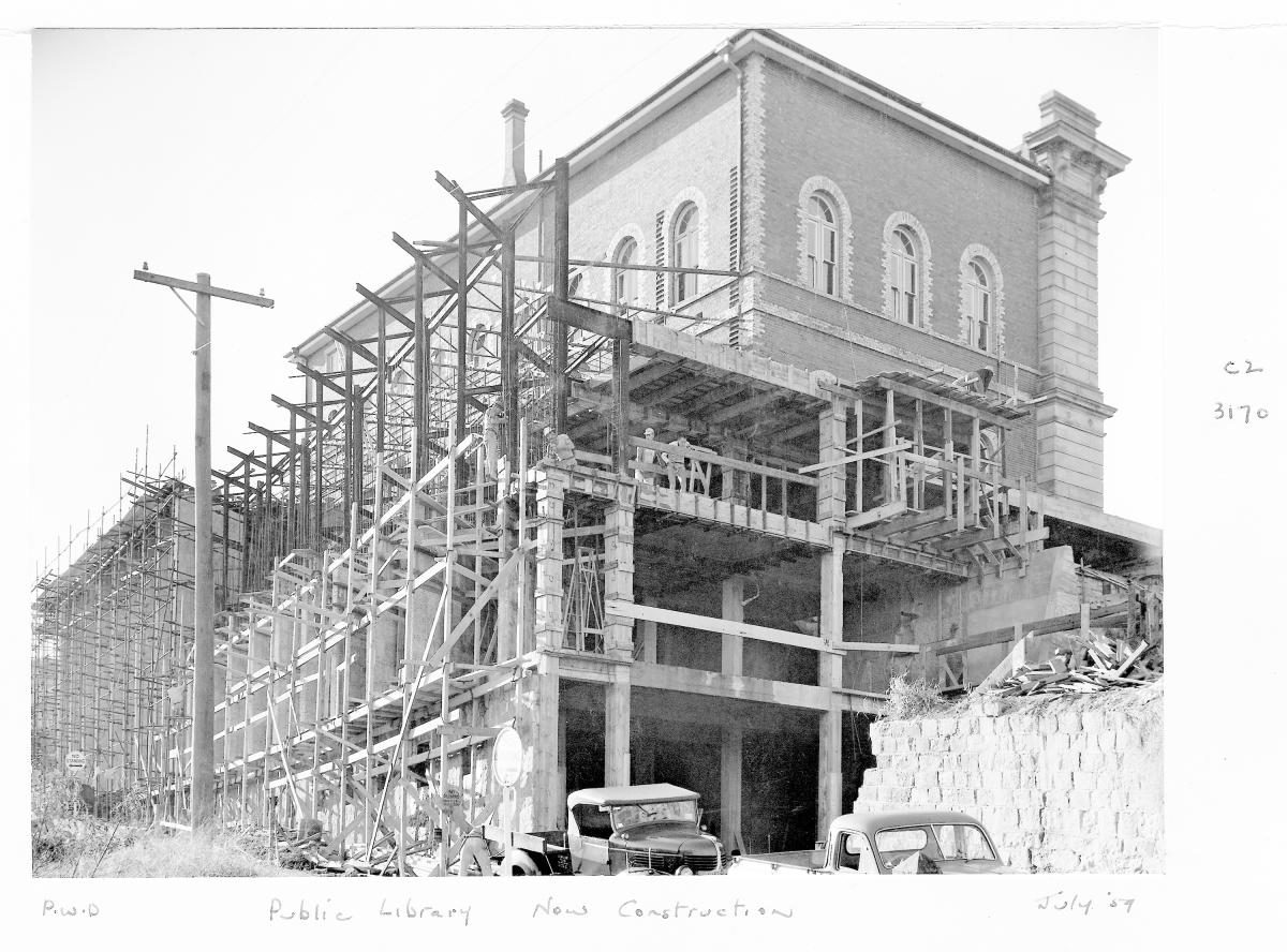 Construction of extensions to the State Library of Queensland on William St - Brisbane, July 1959
