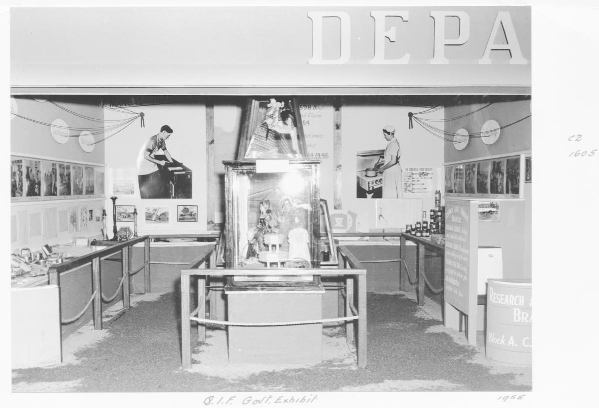 Queensland Industries Fair, Government exhibit, Department of Public Instruction - Brisbane, April-May 1955