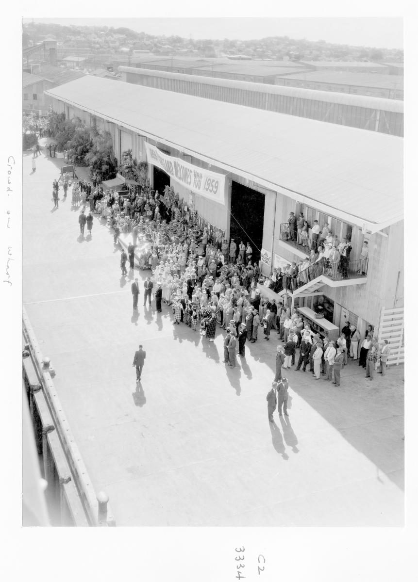 1959 Centenary celebrations - Crowd on wharf waiting for migrant ship "Orion" - Brisbane, August 1959