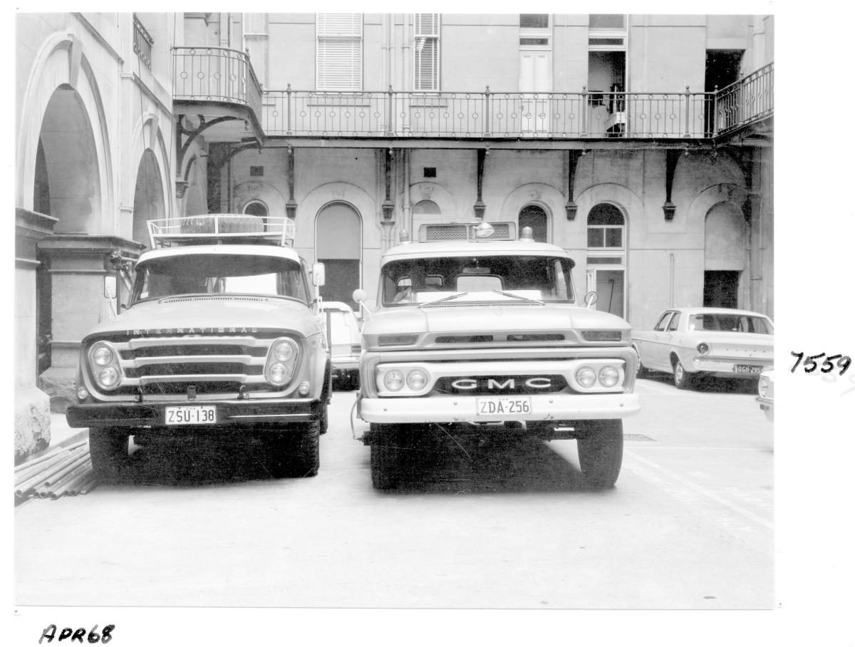 Trucks at the Law Courts building, Brisbane, April 1968