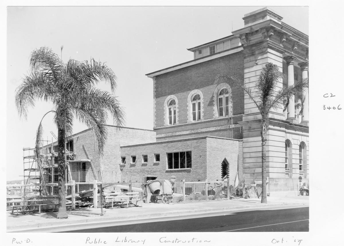 Construction of extensions to the State Library of Queensland on William St - Brisbane, October 1959
