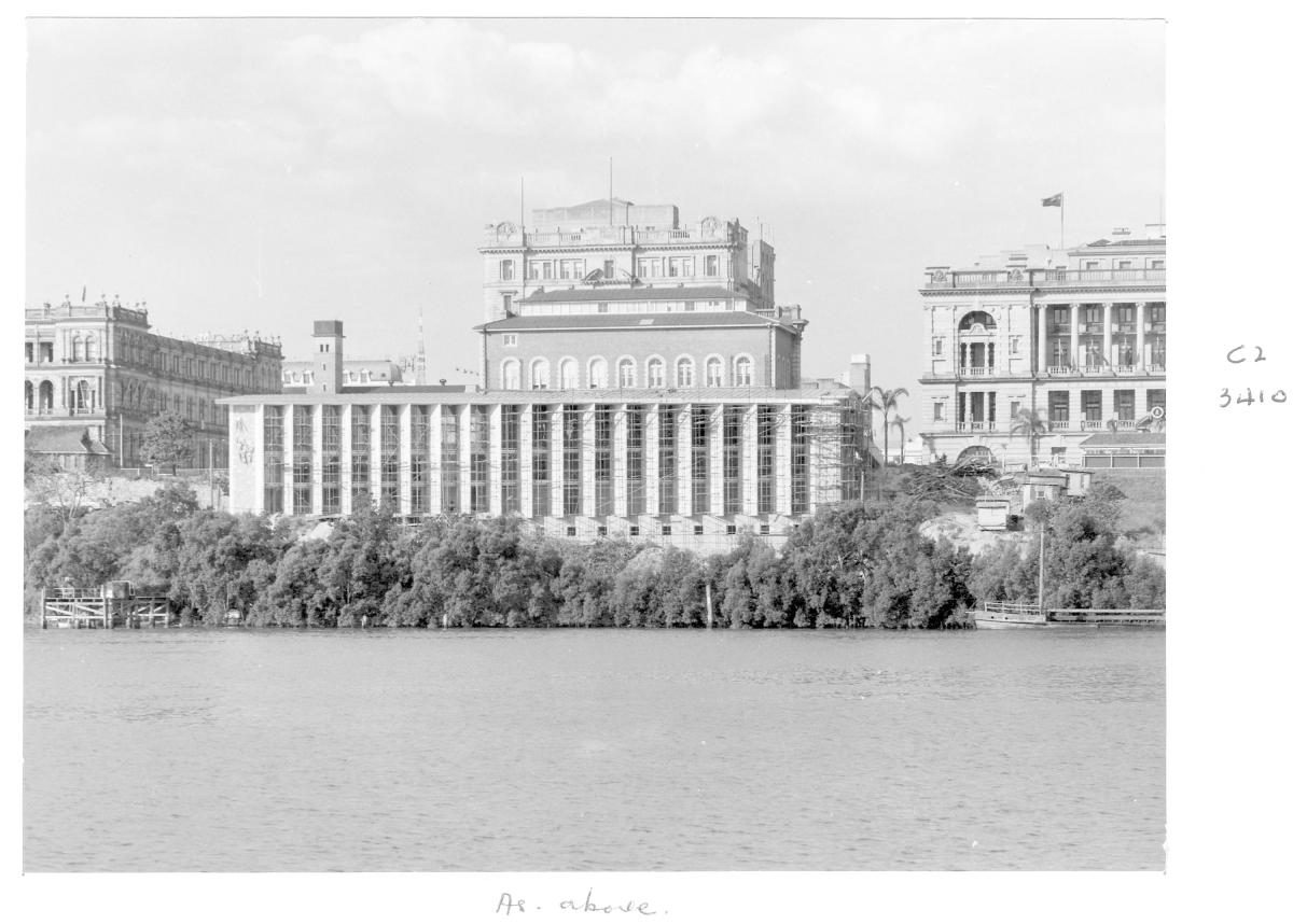Construction of extensions to the State Library of Queensland on William St - Brisbane, October 1959