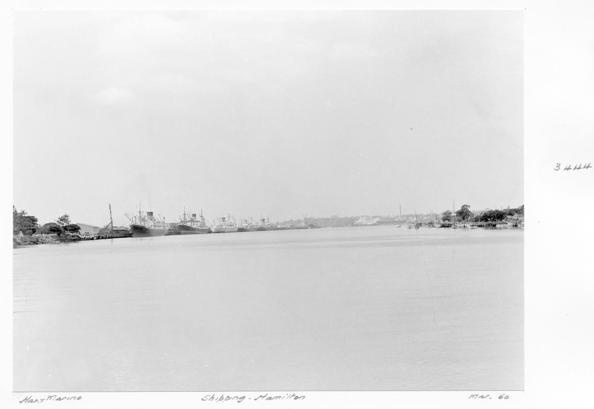 Shipping at Hamilton - Brisbane, March 1960