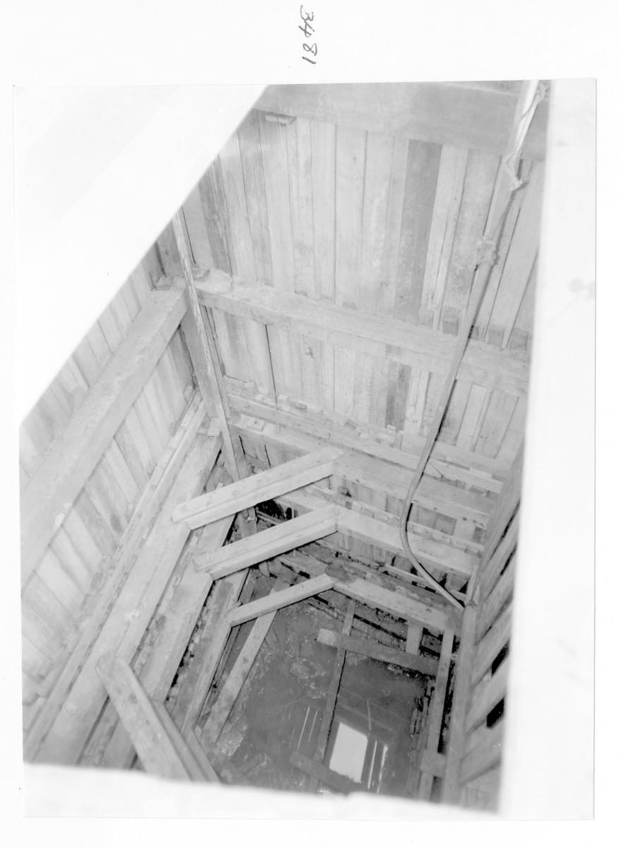 Sewerage shaft, Kedron - Brisbane, May 1960