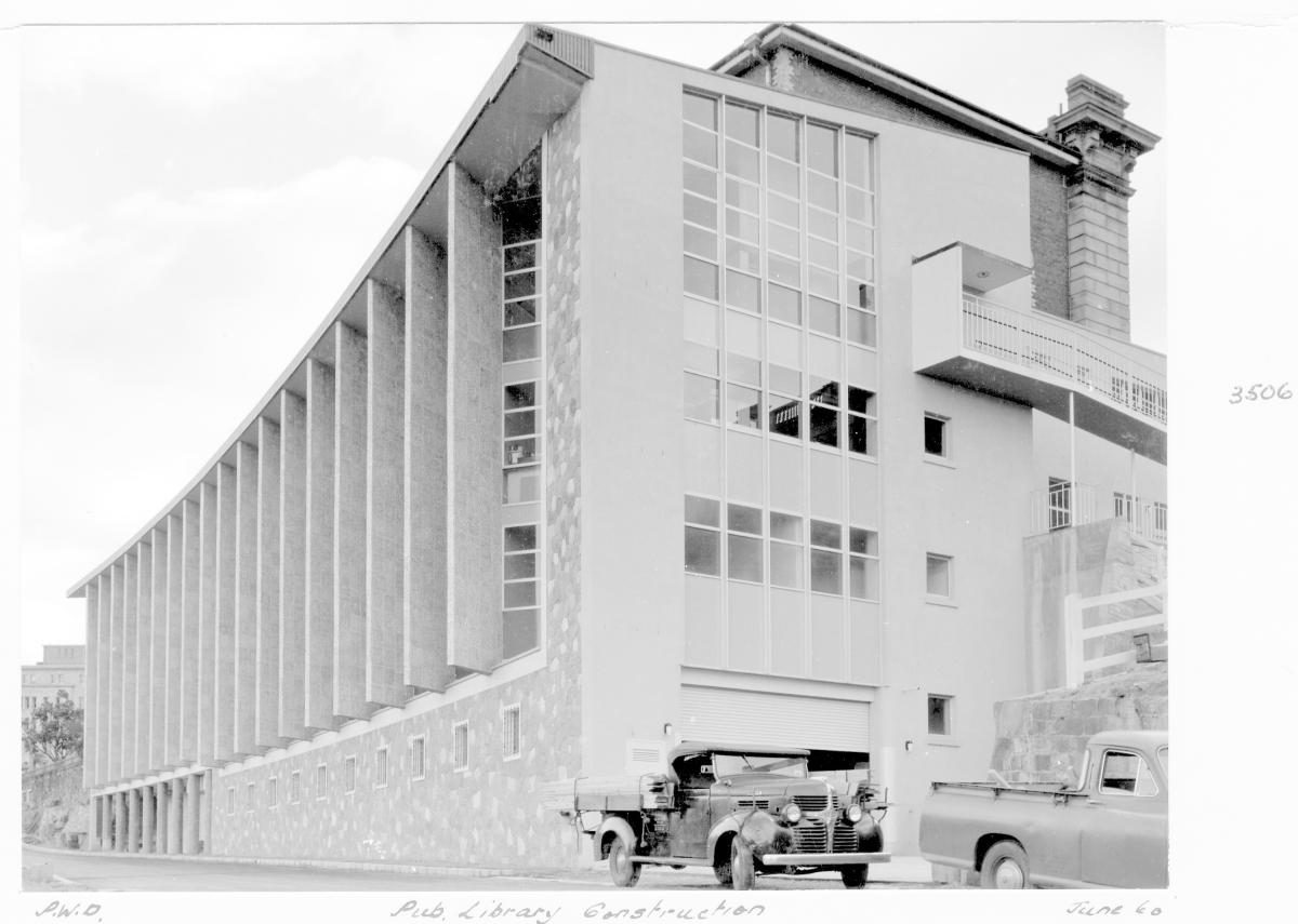 Construction of extensions to the State Library of Queensland on William St - Brisbane, June 1960