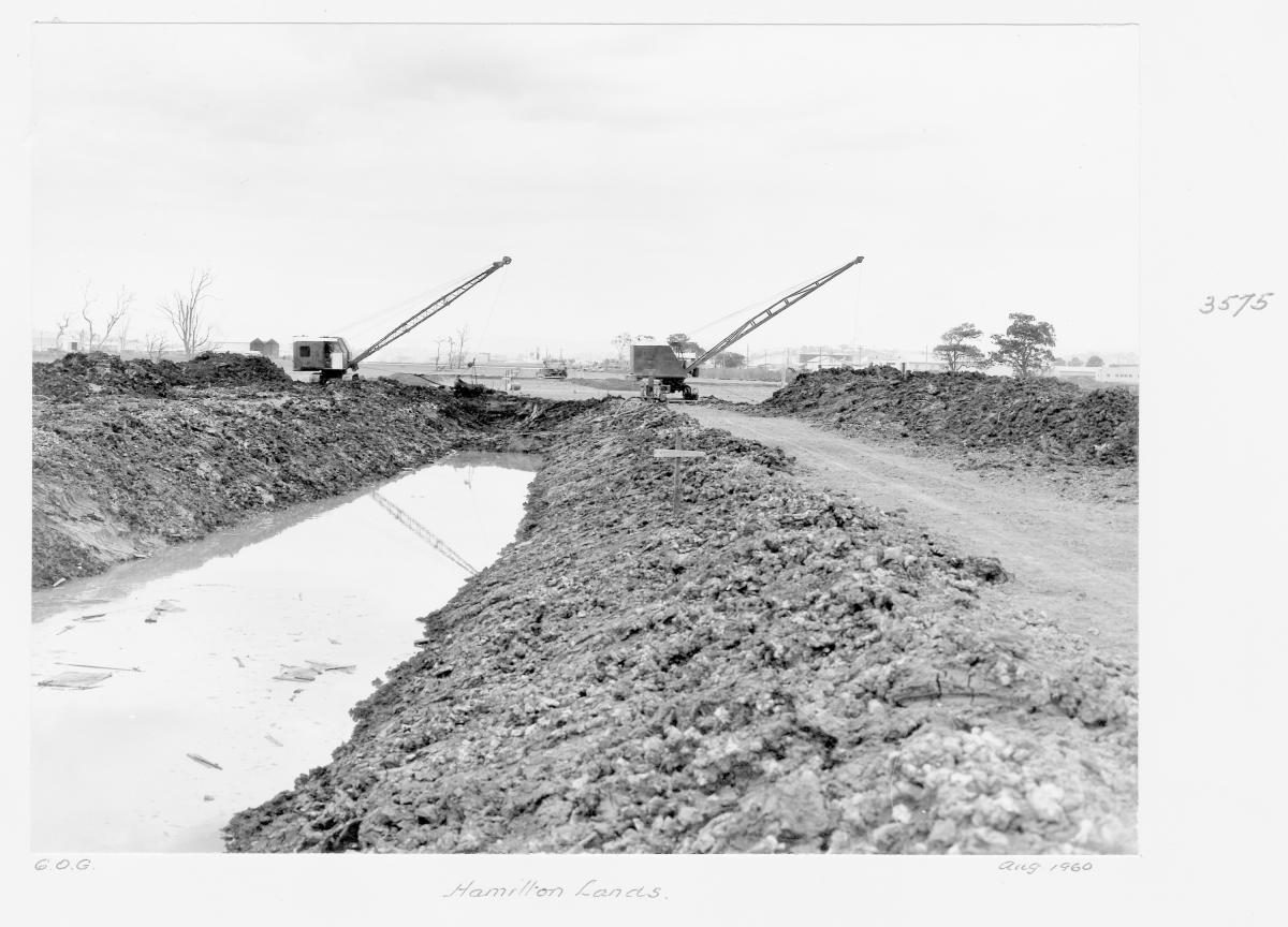Hamilton lands excavations - Brisbane, August 1960