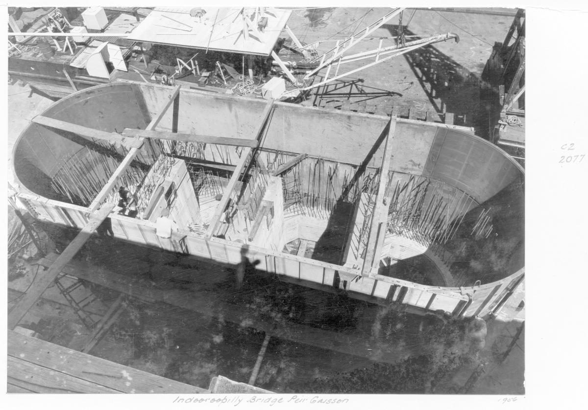 Indooroopilly Bridge construction, pier caisson - Brisbane, 1956