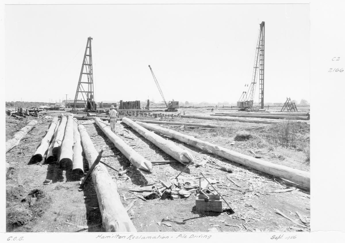 Hamilton Reclamation, pile driving - Brisbane, September 1956