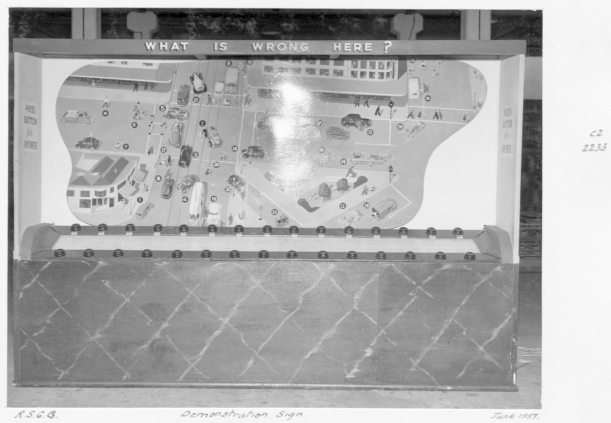 Demostration traffic sign - Brisbane, June 1957