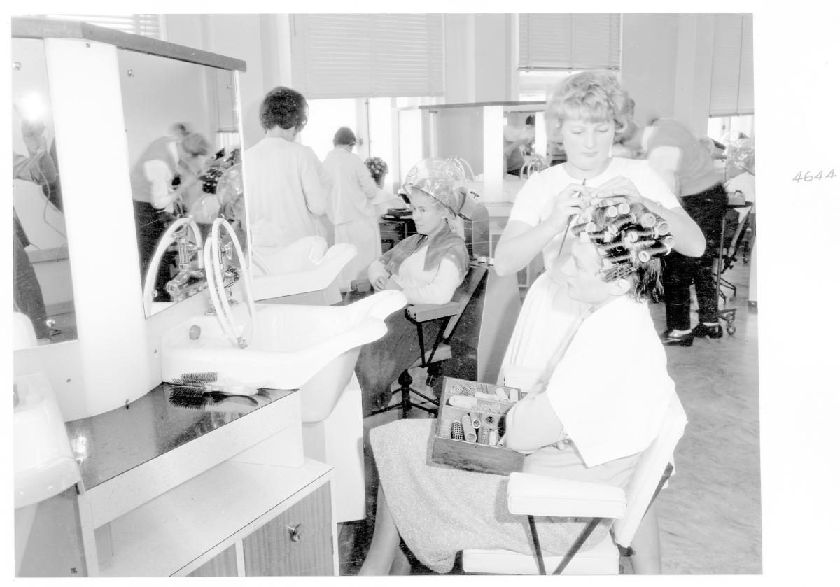 Hairdressing salon, Central Technical College, Brisbane, June 1963