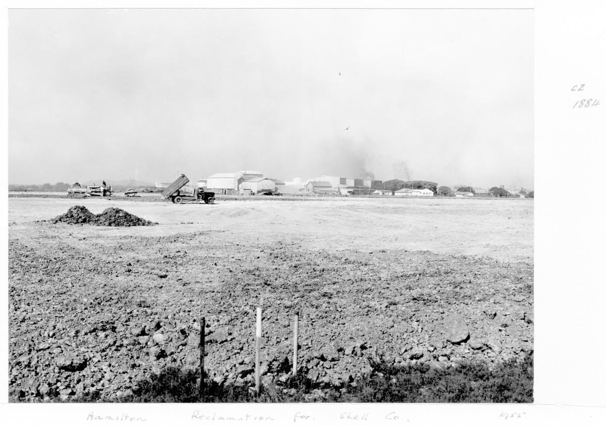 Land reclamation for the Shell Company, Hamilton - Brisbane, August 1955