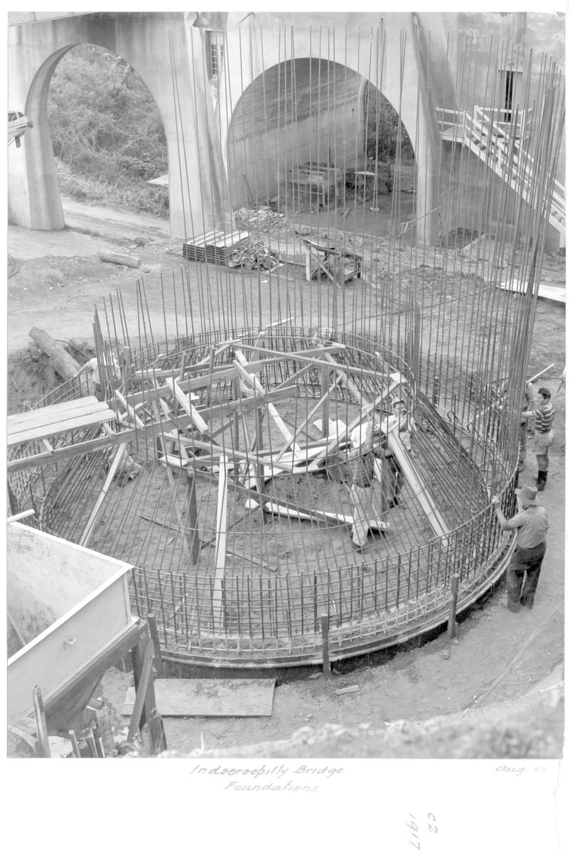 Construction of Indooroopilly Bridge foundations - Brisbane, August 1955