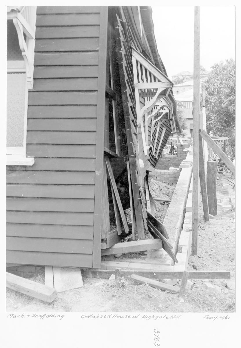 Collapsed house at Highgate Hill - Brisbane, January 1961