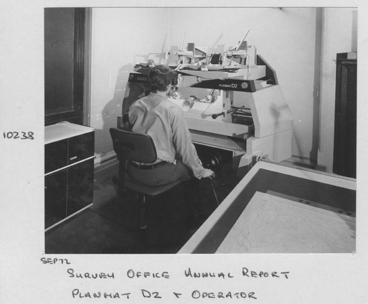 Survey Office (Annual Report) planmat D2 and operator - Brisbane, September 1972