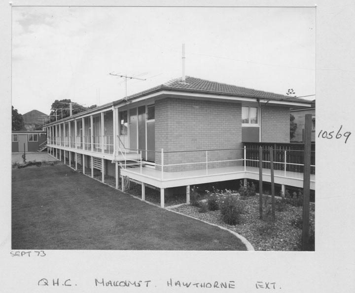 Exterior of Queensland Housing Commission units in Malcolm St, Hawthorn - Brisbane, September 1973