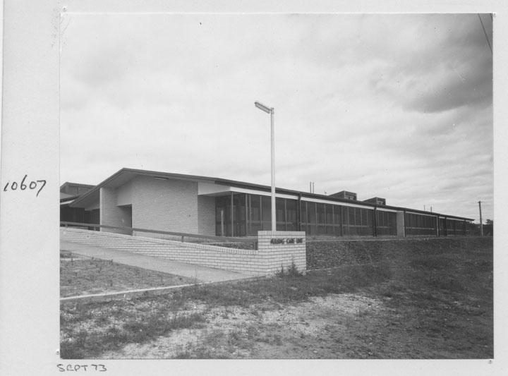 Exterior of the Nursing Care Unit at Wynnum - Brisbane, September 1973