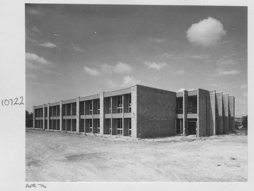 Exterior of Seven Hills Technical College - Brisbane, April 1974