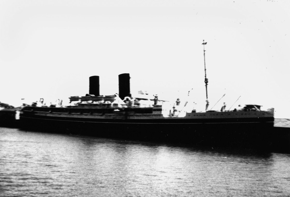 Mooltan (ship)