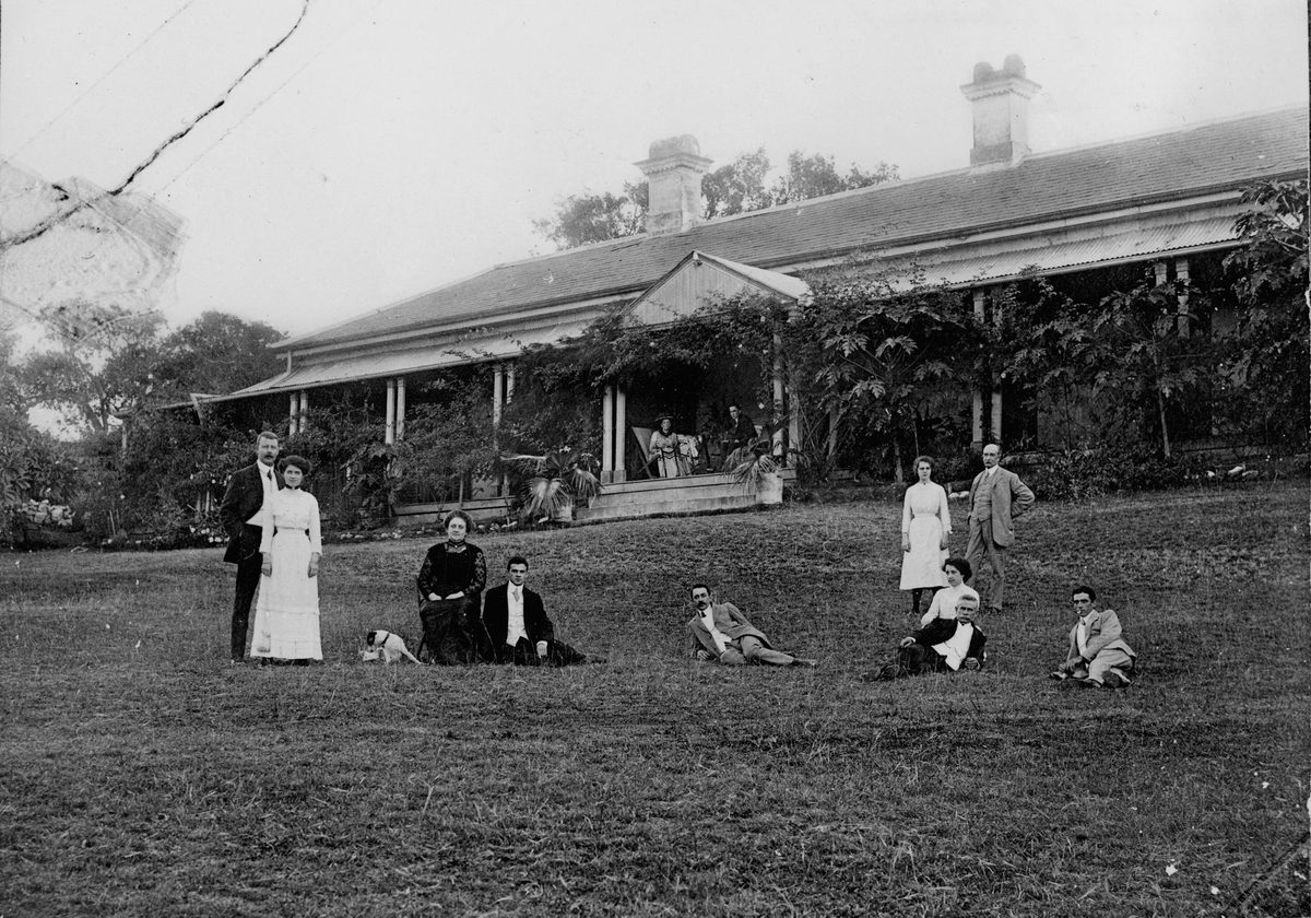 Wilson family members on the lawn at Claremont, Milford Street, Ipswich, 1912