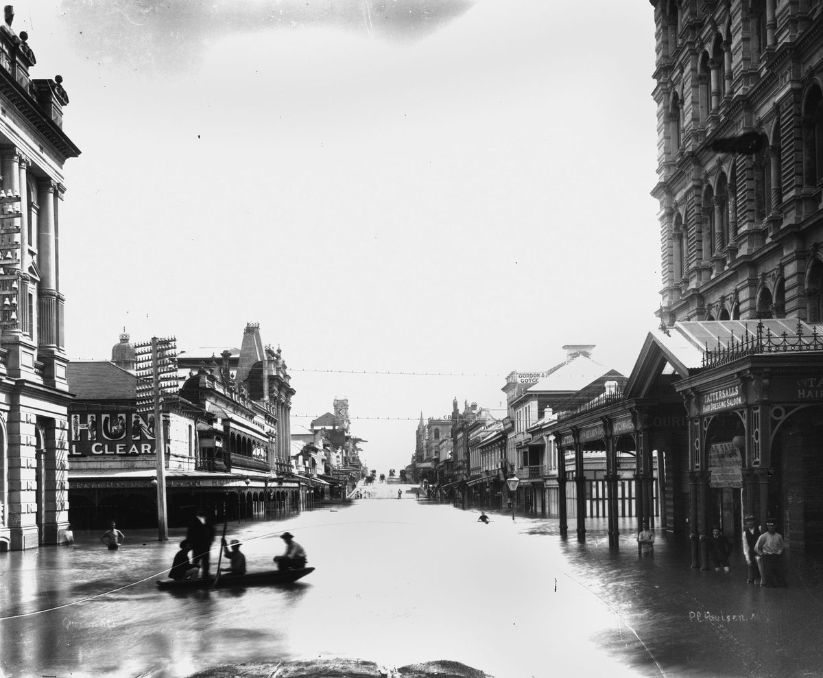 Queen Street during the 1893 Brisbane floods