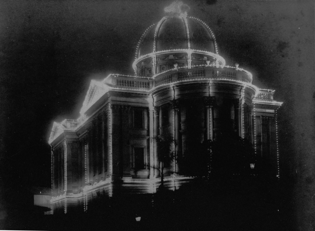 Customs House by night during the Duke of York's visit to Brisbane, 1901