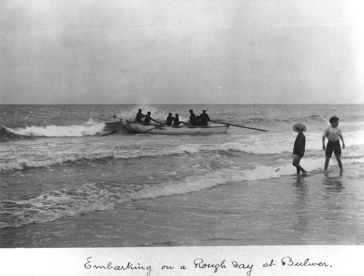 Boat leaving Bulwer, Moreton Island, 1908