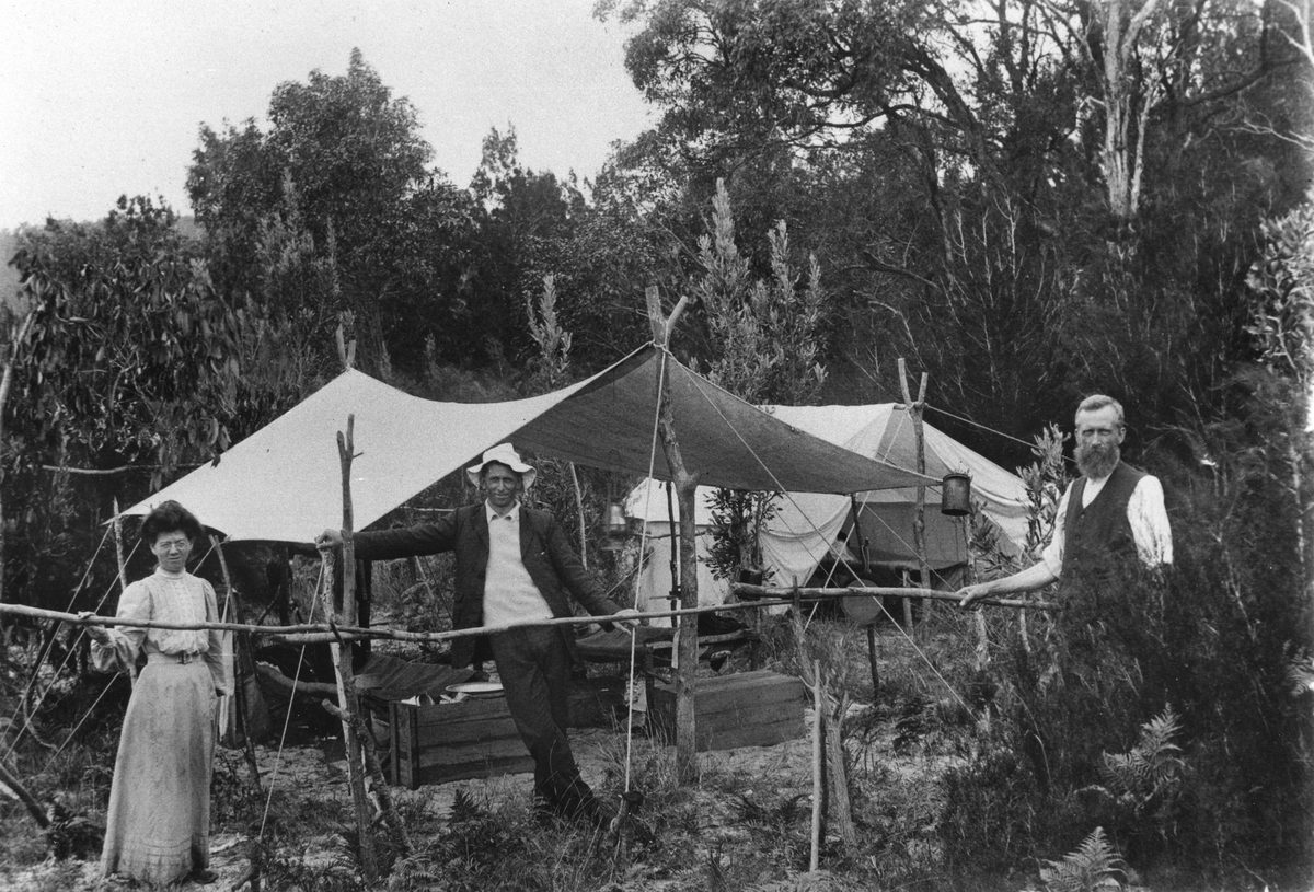 Christmas camp at Bulwer, Moreton Island, 1907
