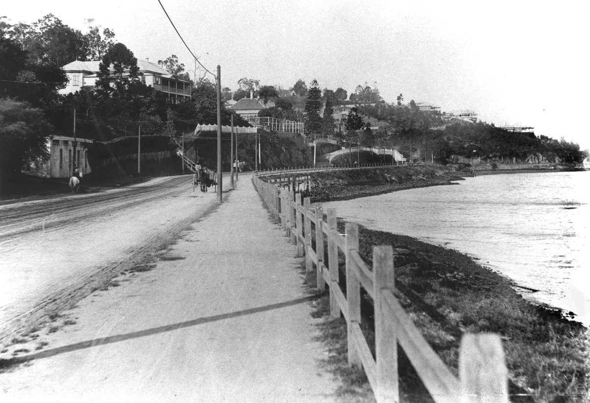 Kingsford Smith Drive at Hamilton, Brisbane, 1907