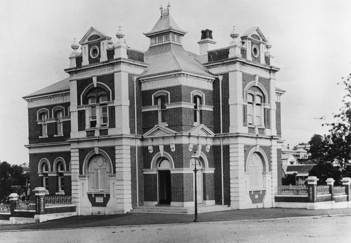 Ipswich Technical College, 1906
