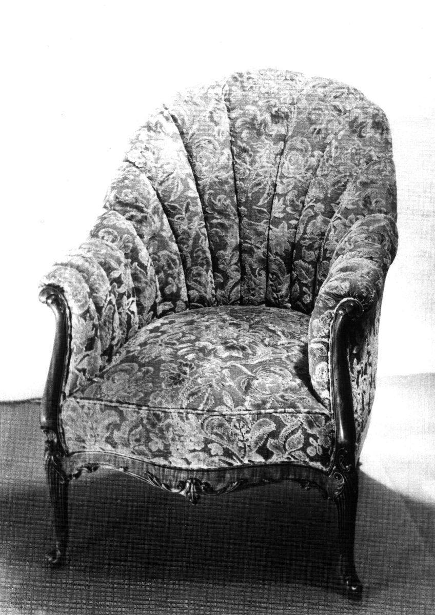 Easy chair built by Ed. Rosenstengel, 524 Brunswick Street, Fortitude Valley, Brisbane