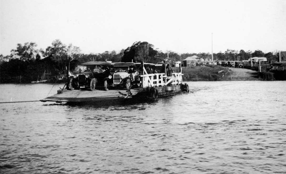 Logan Ferry carries cars across the Logan River, 1930