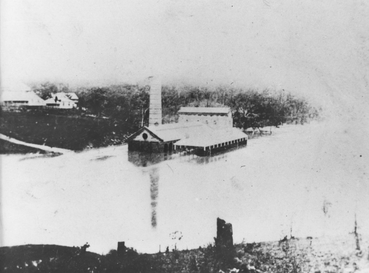 Mount Crosby pumping station inundated during the 1893 flood