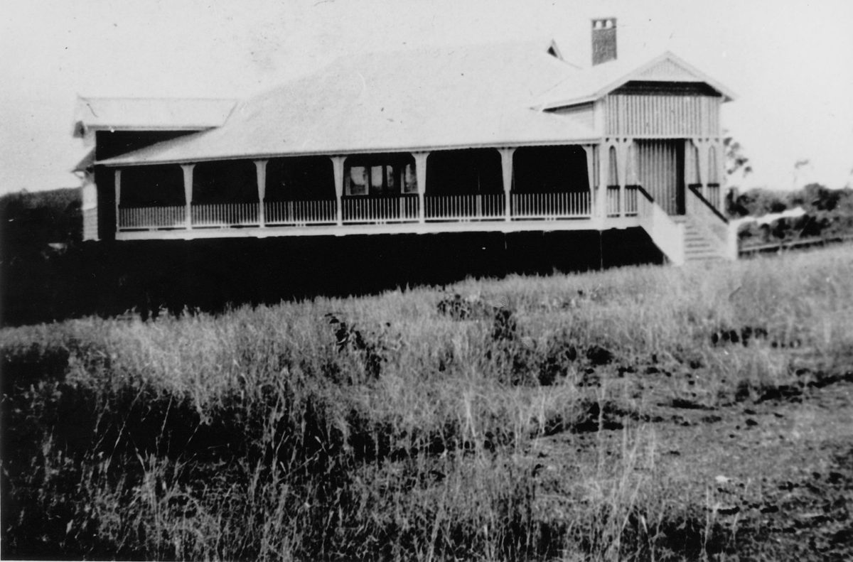 Roy and Vera Gill's home at Coorparoo, 1914