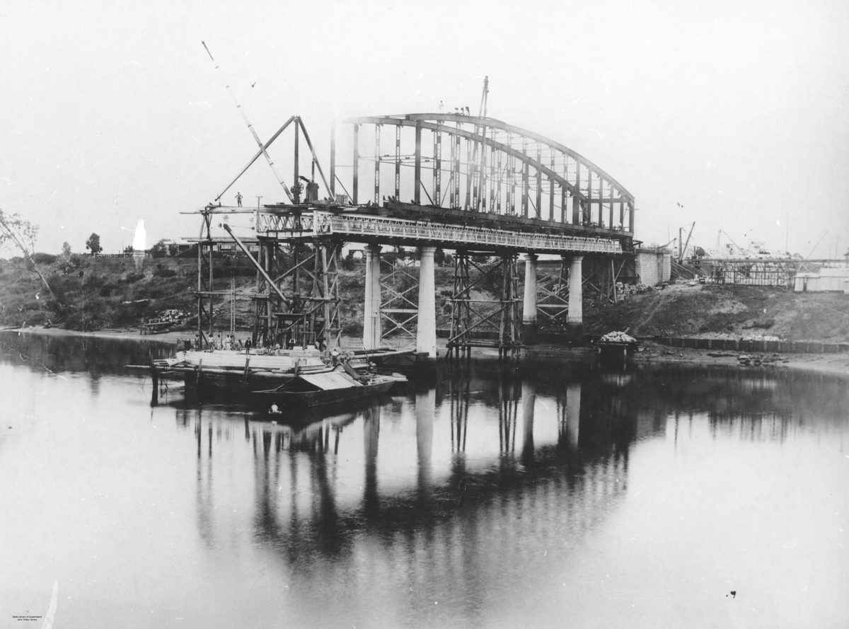 Construction of the second Indooroopilly Railway Bridge, Brisbane, May 1895