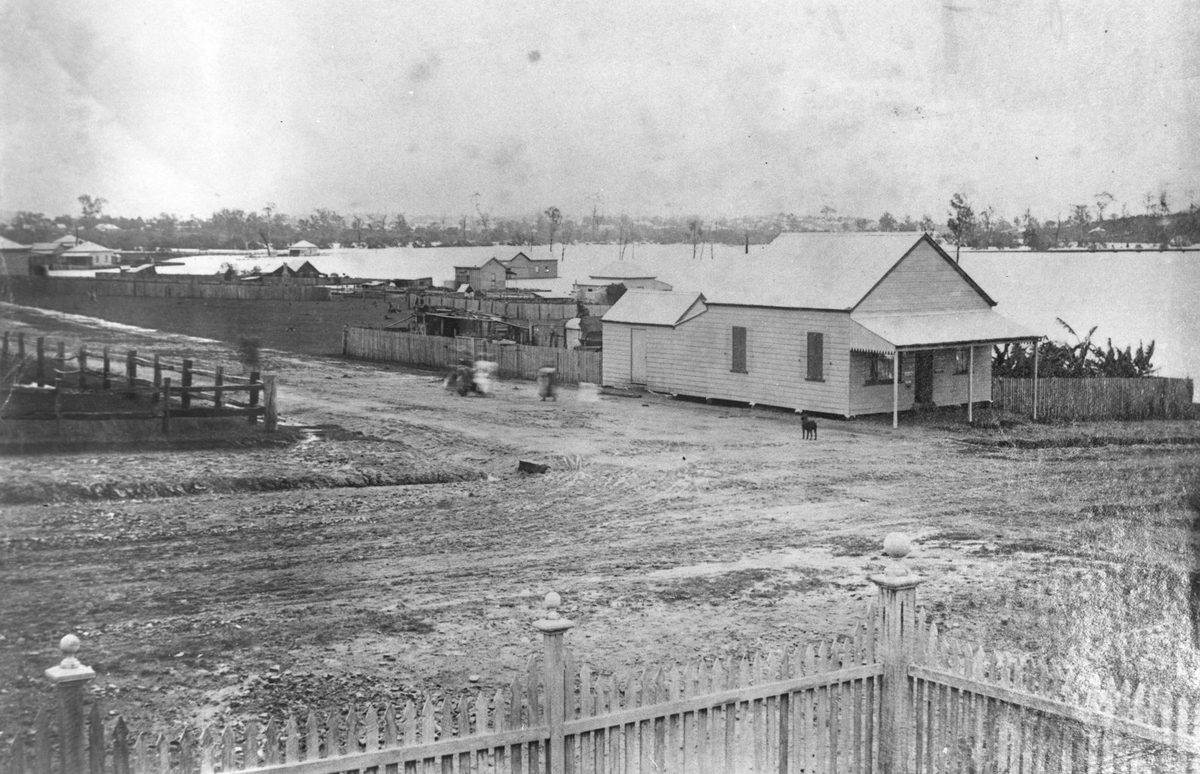 Brisbane river in flood, 1890