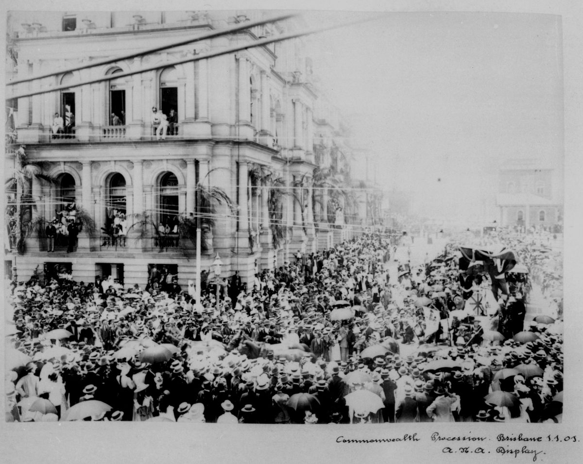 Commonwealth procession celebrates Federation Day, Brisbane, 1901