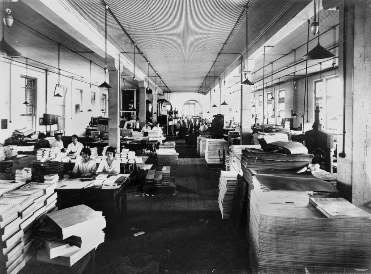 Binding area at the Government Printing Office, Brisbane, 1921
