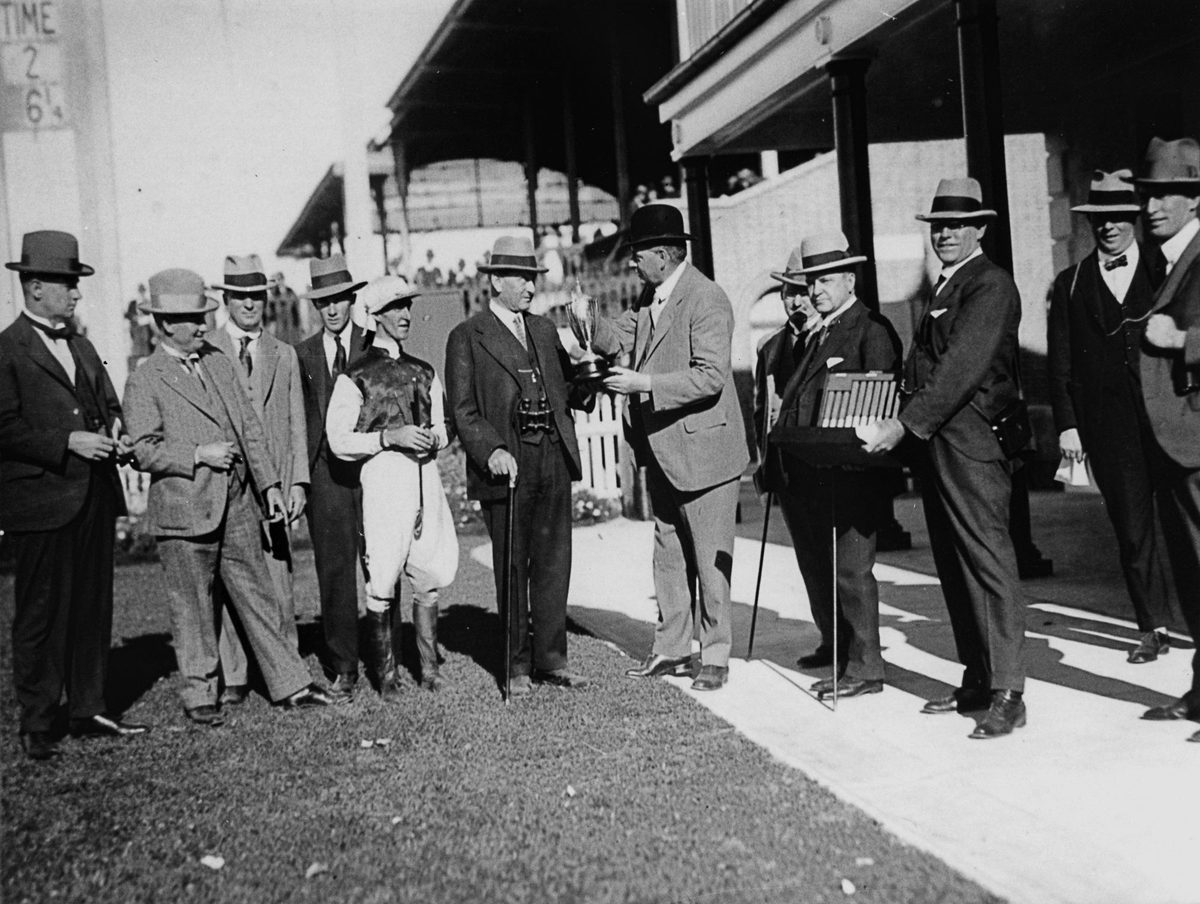 Presentation of the Tattersall's Cup to E. G. Blume, Brisbane, August 1925