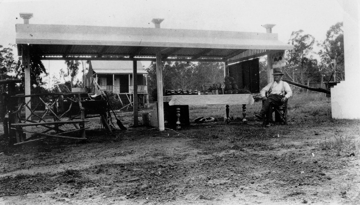 Belmont roadside stall, Brisbane, 1923