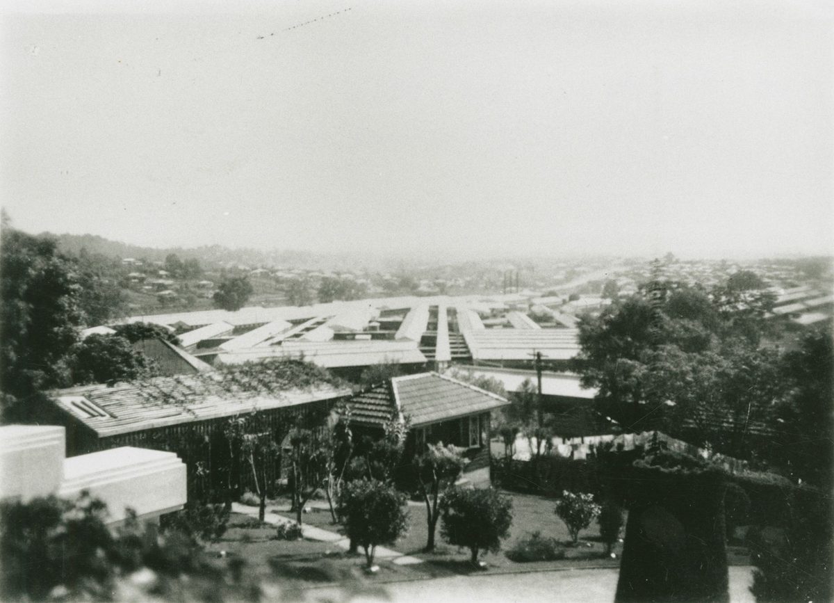 View of the Holland Park Military Hospital on Logan Road, 1945