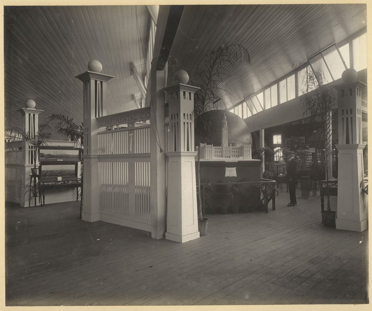 Exhibit of a scale model of the Treasury Building, August 1909
