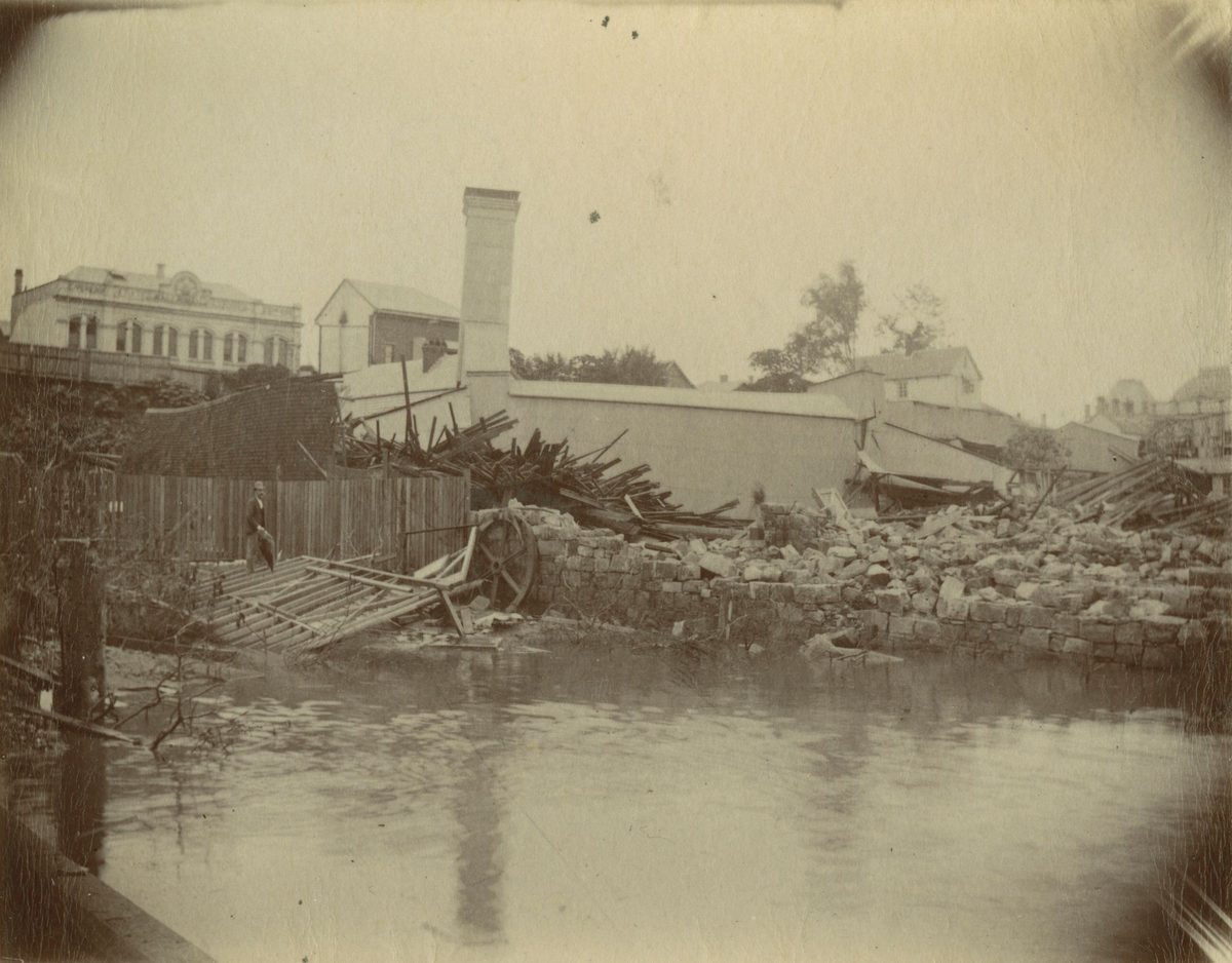 Pettigrew's Sawmill inundated with floodwater, Brisbane, 1893