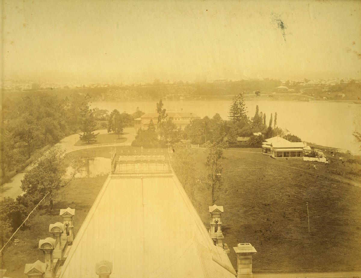 Looking towards Government House and the flooded Brisbane River from the roof of Parliament House, Brisbane 1893