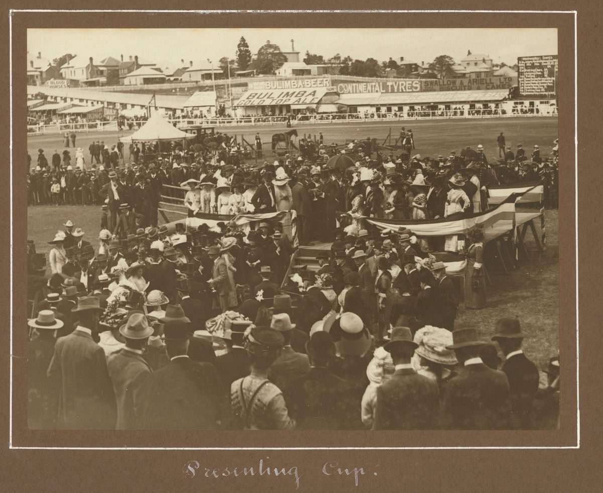 Governor General making a presentation at the Exhibition, Brisbane, 1912