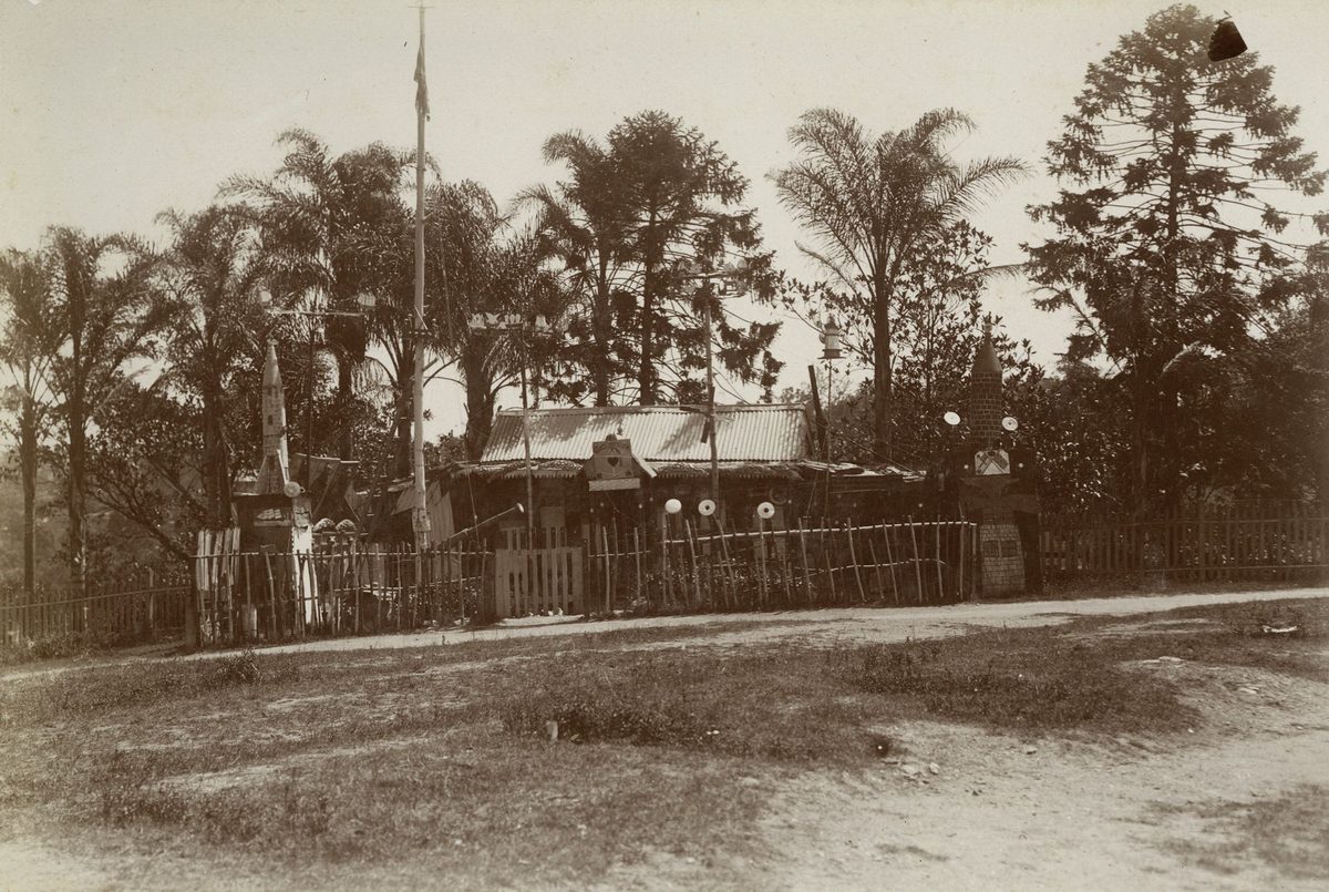 Old pensioner's hut, Brisbane, 1908