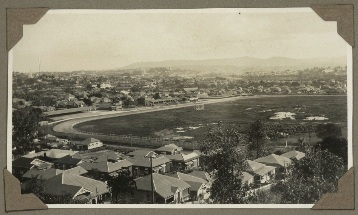 Looking from Toorak Road, Hamilton, over Albion Racecourse, Brisbane, 1929