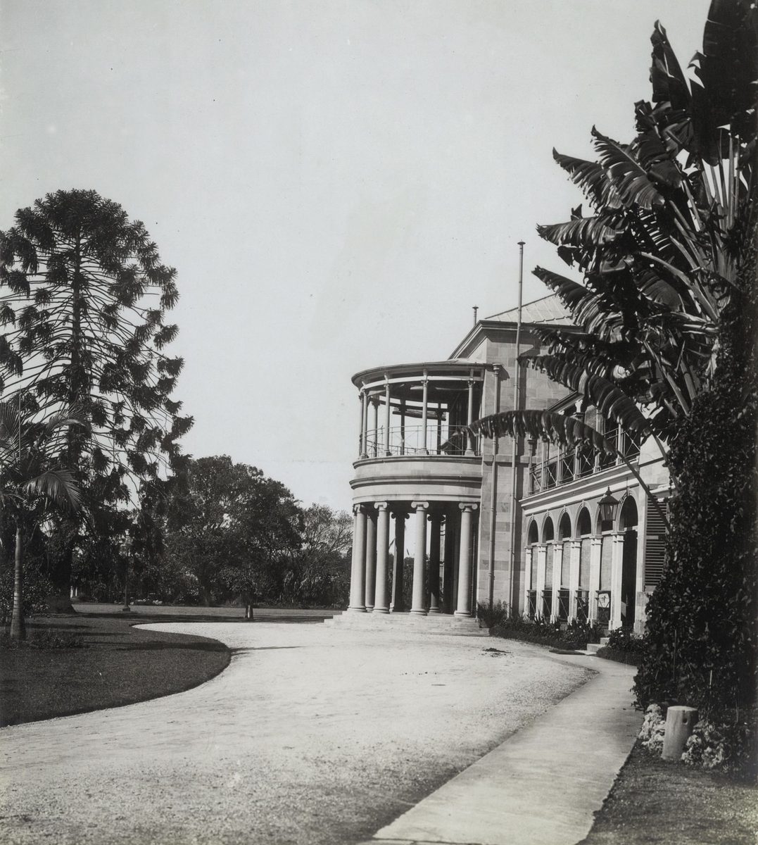Staff entrance and verandah of Government House, Brisbane, July 1908