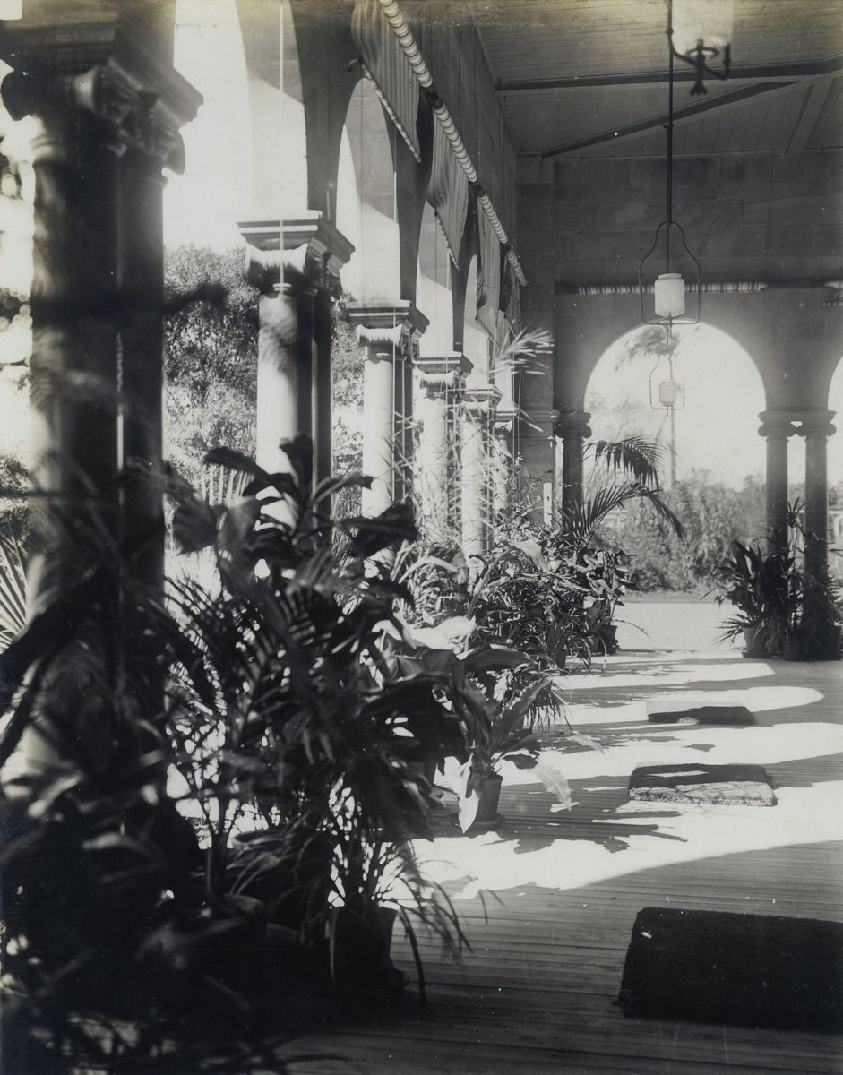 Dining room verandah, Government House, Brisbane, October 1907