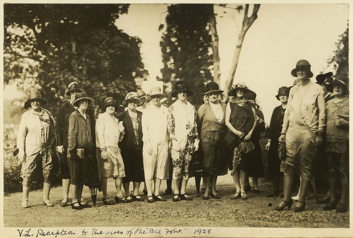 Women of the Victoria League in Queensland at a commemorative event, 1928